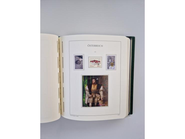 1899/2023, überkomplette postfrische und zusätzlich etwas gestempelte Sammlung in 12 Vordruckalben und losen Blättern, ab 194