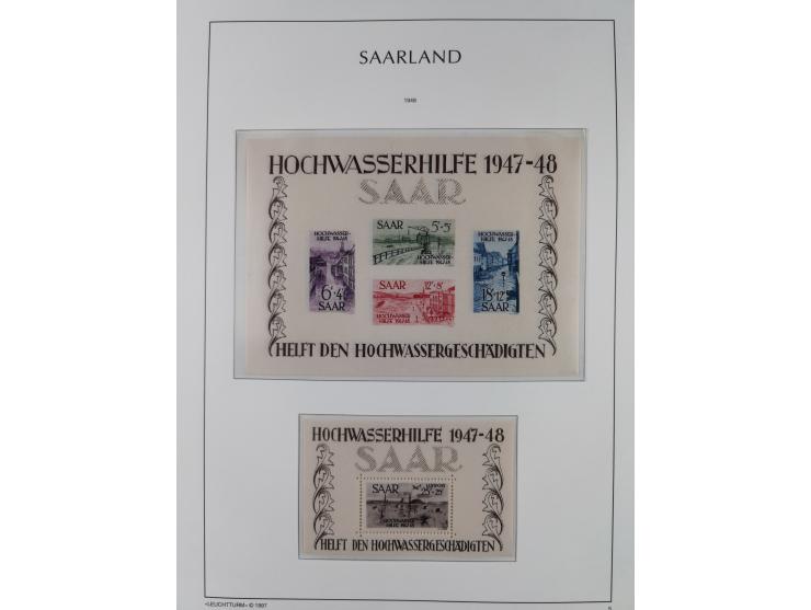 1947/59, in den Hauptnummern komplette Sammlung inkl. Dienstmarken, dabei viele Zwischenstegpaare, Hochwasserblockpaar sign. 