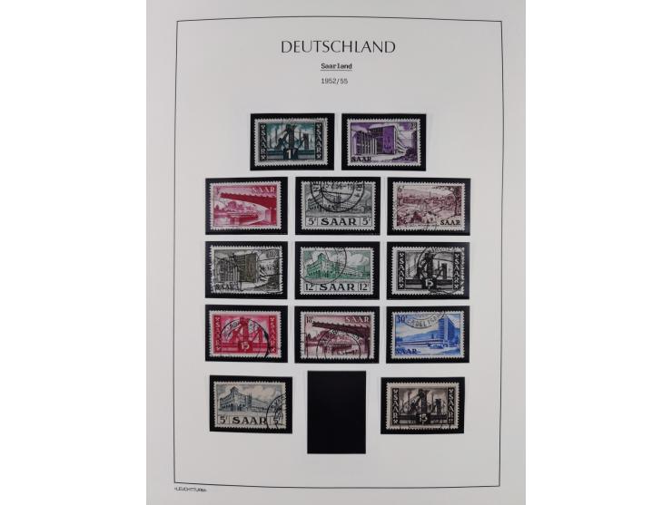 1947/59, in den Hauptnummern komplette Sammlung inkl. Dienstmarken, dabei viele Zwischenstegpaare, Hochwasserblockpaar sign. 