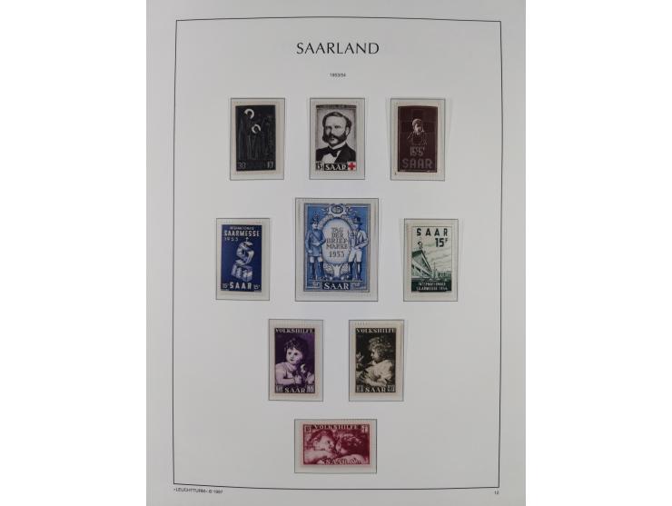 1947/59, in den Hauptnummern komplette Sammlung inkl. Dienstmarken, dabei viele Zwischenstegpaare, Hochwasserblockpaar sign. 