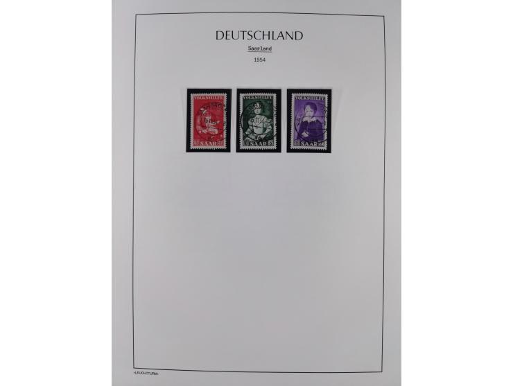 1947/59, in den Hauptnummern komplette Sammlung inkl. Dienstmarken, dabei viele Zwischenstegpaare, Hochwasserblockpaar sign. 