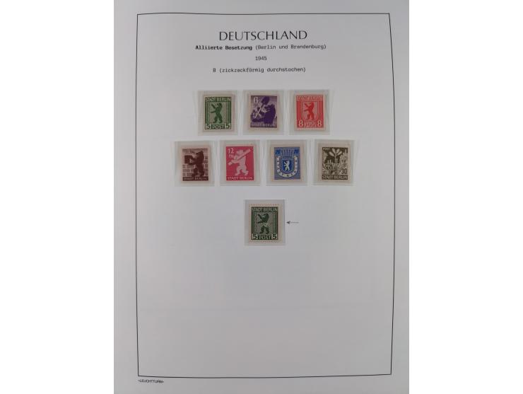 1945/49, meist postfrische Sammlung, dabei viele komplette Ausgaben, u.a. Mi.-Nr. 95AXatUs (2), Bl. 1x Bogenecke, Bl. 3-5, Bl