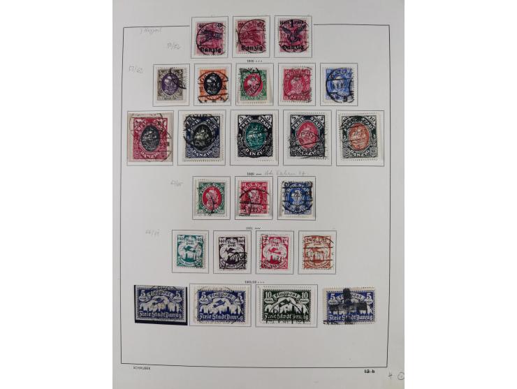 1920/39, meist gestempelte Sammlung ab Aufdruckausgaben, inkl. Dienstmarken, dabei komplette Sätze, Block 1-3, Dienstmarken, 