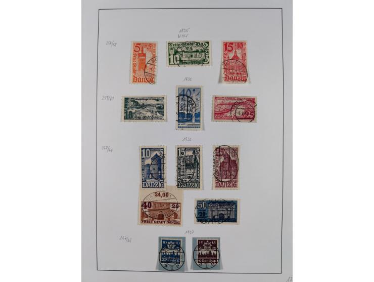 1920/39, meist gestempelte Sammlung ab Aufdruckausgaben, inkl. Dienstmarken, dabei komplette Sätze, Block 1-3, Dienstmarken, 