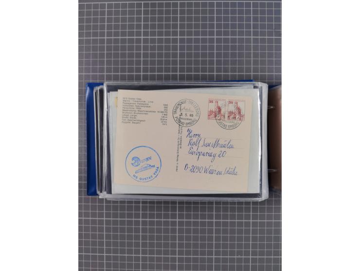 1829/1970 (ca.), interessanter Bestand mit über 100 Briefen, Karten und Ganzsachen inkl. Belege mit handschriftlichen Leitver