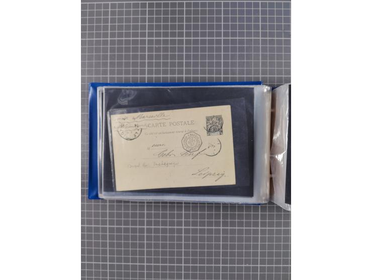 1829/1970 (ca.), interessanter Bestand mit über 100 Briefen, Karten und Ganzsachen inkl. Belege mit handschriftlichen Leitver