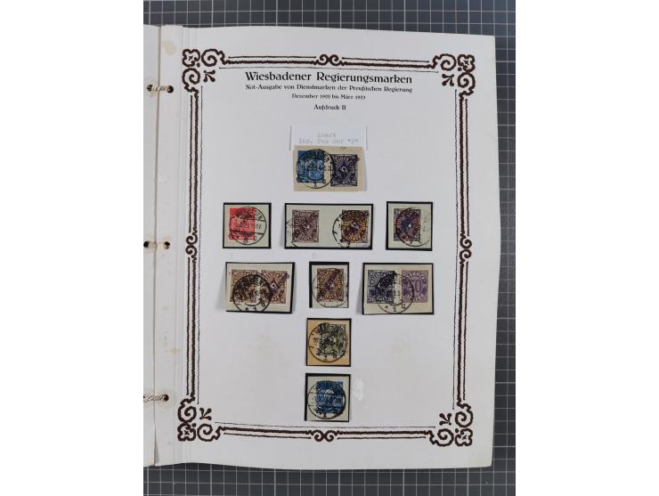 1922/23, umfangreiche, alte Ausstellungssammlung “Wiesbadener Regierungsmarken” mit vielen ungebrauchten und gestempelten Mar