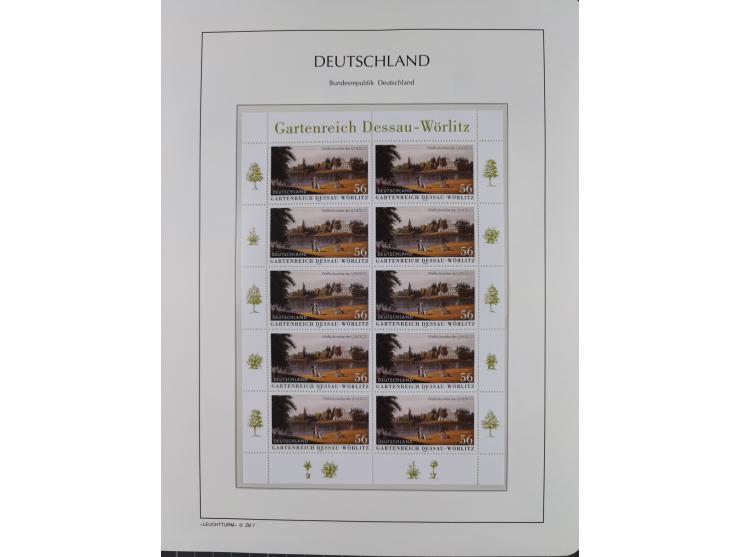 1949/2024, umfangreiche postfrische und zusätzlich teils gestempelte Sammlung in über 100 Vordruckalben und hunderten losen B