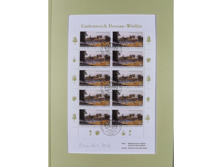 1949/2024, umfangreiche postfrische und zusätzlich teils gestempelte Sammlung in über 100 Vordruckalben und hunderten losen B