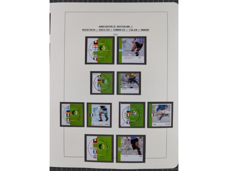 1949/2024, umfangreiche postfrische und zusätzlich teils gestempelte Sammlung in über 100 Vordruckalben und hunderten losen B