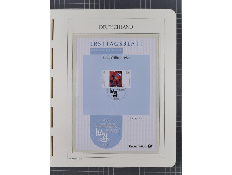 1949/2024, umfangreiche postfrische und zusätzlich teils gestempelte Sammlung in über 100 Vordruckalben und hunderten losen B
