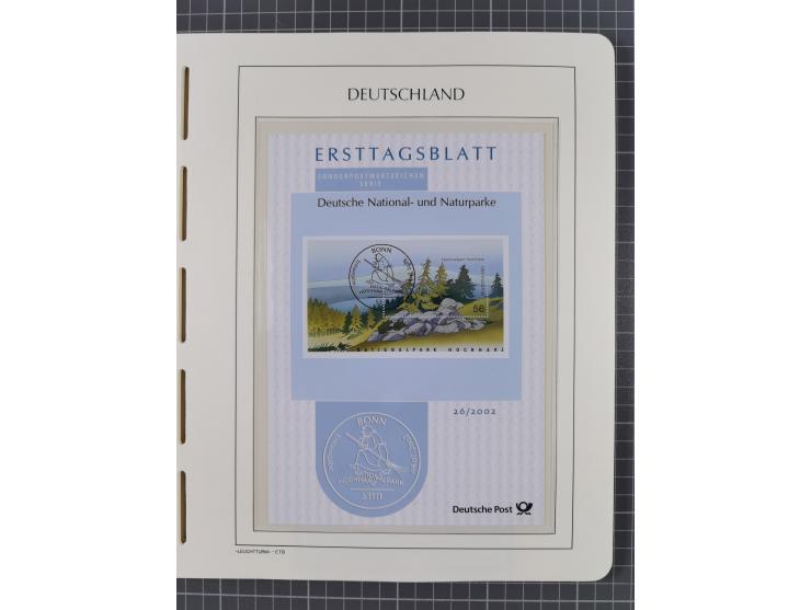1949/2024, umfangreiche postfrische und zusätzlich teils gestempelte Sammlung in über 100 Vordruckalben und hunderten losen B