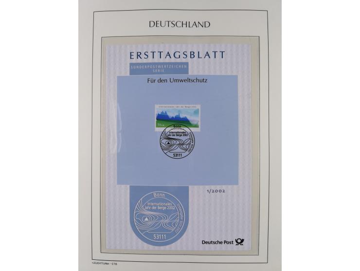 1949/2024, umfangreiche postfrische und zusätzlich teils gestempelte Sammlung in über 100 Vordruckalben und hunderten losen B