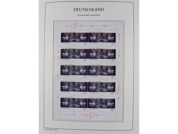 1949/2024, umfangreiche postfrische und zusätzlich teils gestempelte Sammlung in über 100 Vordruckalben und hunderten losen B