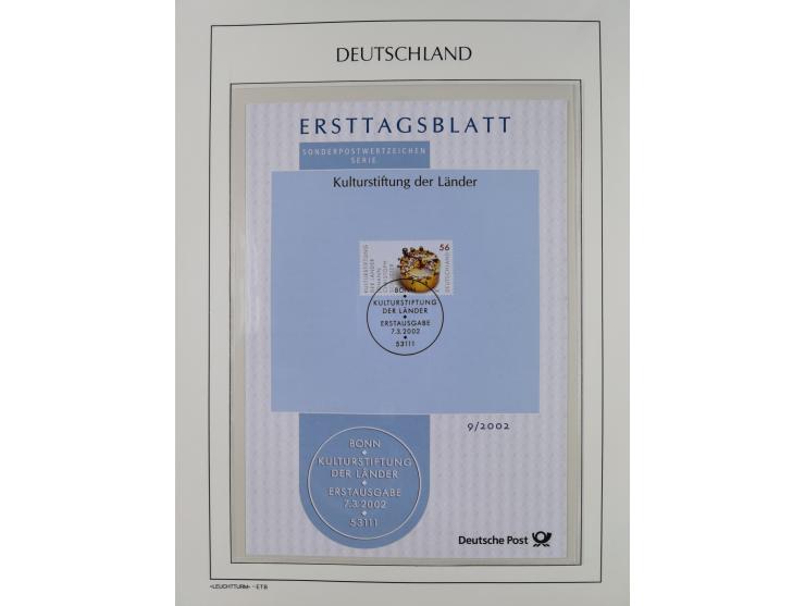 1949/2024, umfangreiche postfrische und zusätzlich teils gestempelte Sammlung in über 100 Vordruckalben und hunderten losen B