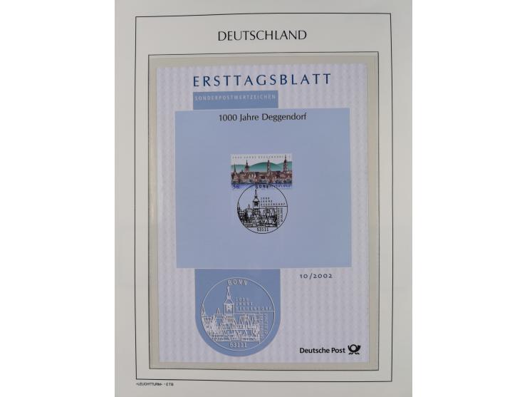 1949/2024, umfangreiche postfrische und zusätzlich teils gestempelte Sammlung in über 100 Vordruckalben und hunderten losen B
