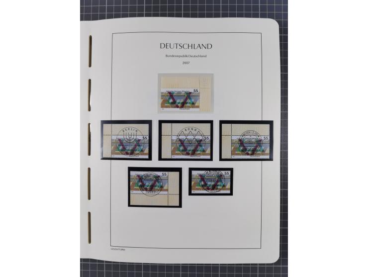 1949/2024, umfangreiche postfrische und zusätzlich teils gestempelte Sammlung in über 100 Vordruckalben und hunderten losen B