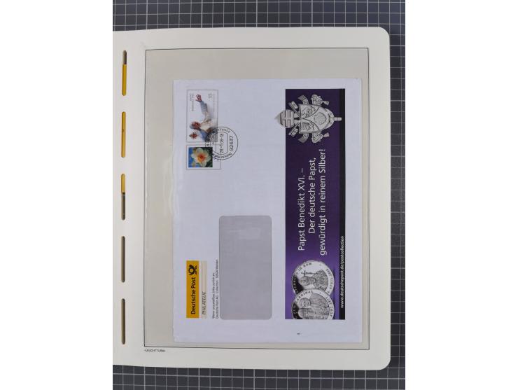 1949/2024, umfangreiche postfrische und zusätzlich teils gestempelte Sammlung in über 100 Vordruckalben und hunderten losen B