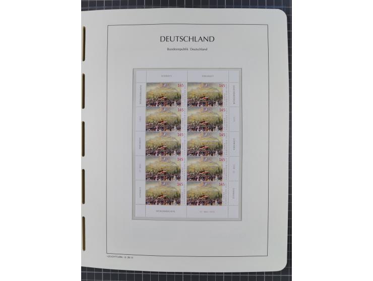 1949/2024, umfangreiche postfrische und zusätzlich teils gestempelte Sammlung in über 100 Vordruckalben und hunderten losen B