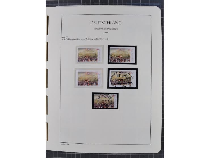 1949/2024, umfangreiche postfrische und zusätzlich teils gestempelte Sammlung in über 100 Vordruckalben und hunderten losen B