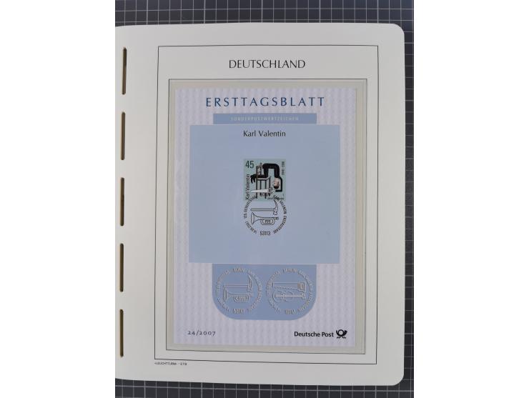 1949/2024, umfangreiche postfrische und zusätzlich teils gestempelte Sammlung in über 100 Vordruckalben und hunderten losen B
