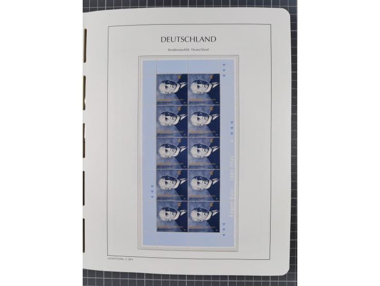 1949/2024, umfangreiche postfrische und zusätzlich teils gestempelte Sammlung in über 100 Vordruckalben und hunderten losen B