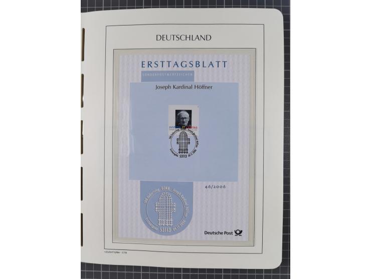 1949/2024, umfangreiche postfrische und zusätzlich teils gestempelte Sammlung in über 100 Vordruckalben und hunderten losen B