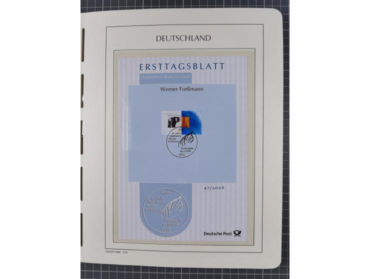 1949/2024, umfangreiche postfrische und zusätzlich teils gestempelte Sammlung in über 100 Vordruckalben und hunderten losen B