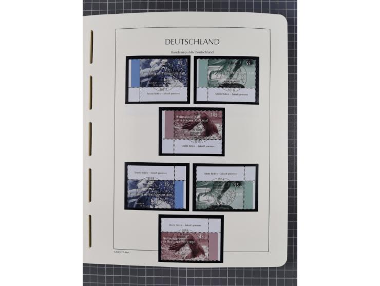 1949/2024, umfangreiche postfrische und zusätzlich teils gestempelte Sammlung in über 100 Vordruckalben und hunderten losen B