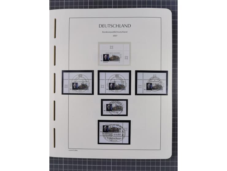 1949/2024, umfangreiche postfrische und zusätzlich teils gestempelte Sammlung in über 100 Vordruckalben und hunderten losen B