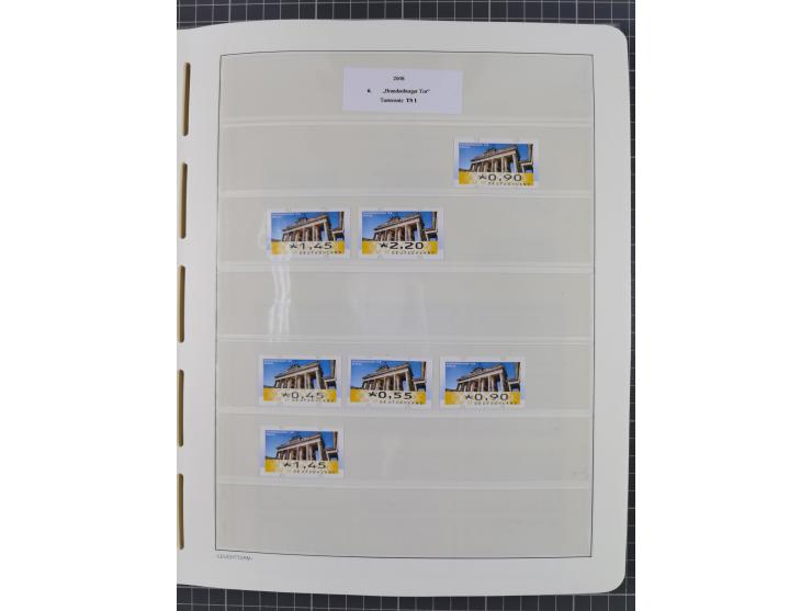 1949/2024, umfangreiche postfrische und zusätzlich teils gestempelte Sammlung in über 100 Vordruckalben und hunderten losen B