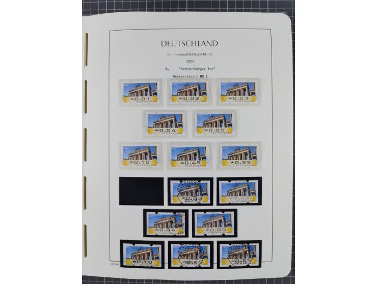 1949/2024, umfangreiche postfrische und zusätzlich teils gestempelte Sammlung in über 100 Vordruckalben und hunderten losen B