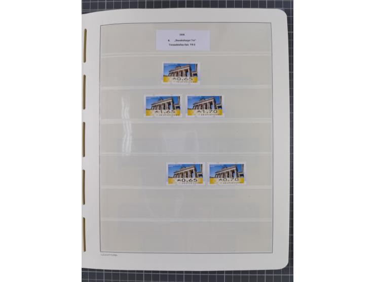 1949/2024, umfangreiche postfrische und zusätzlich teils gestempelte Sammlung in über 100 Vordruckalben und hunderten losen B