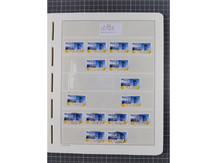 1949/2024, umfangreiche postfrische und zusätzlich teils gestempelte Sammlung in über 100 Vordruckalben und hunderten losen B