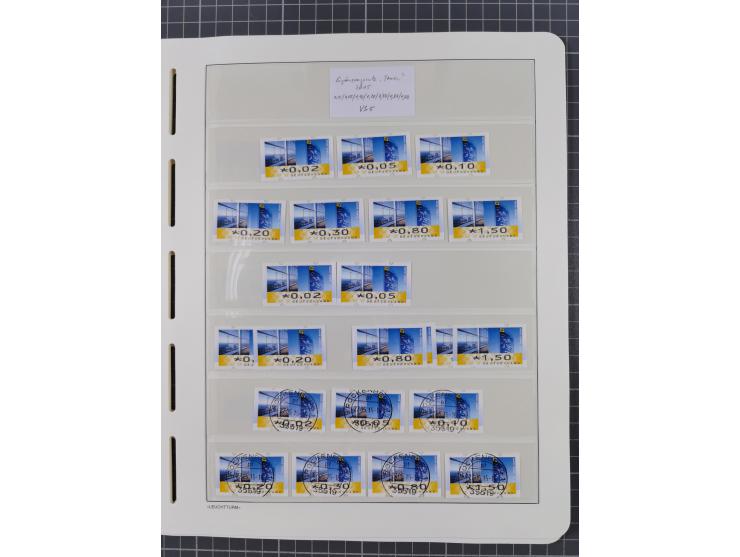 1949/2024, umfangreiche postfrische und zusätzlich teils gestempelte Sammlung in über 100 Vordruckalben und hunderten losen B