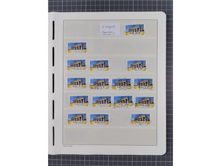 1949/2024, umfangreiche postfrische und zusätzlich teils gestempelte Sammlung in über 100 Vordruckalben und hunderten losen B