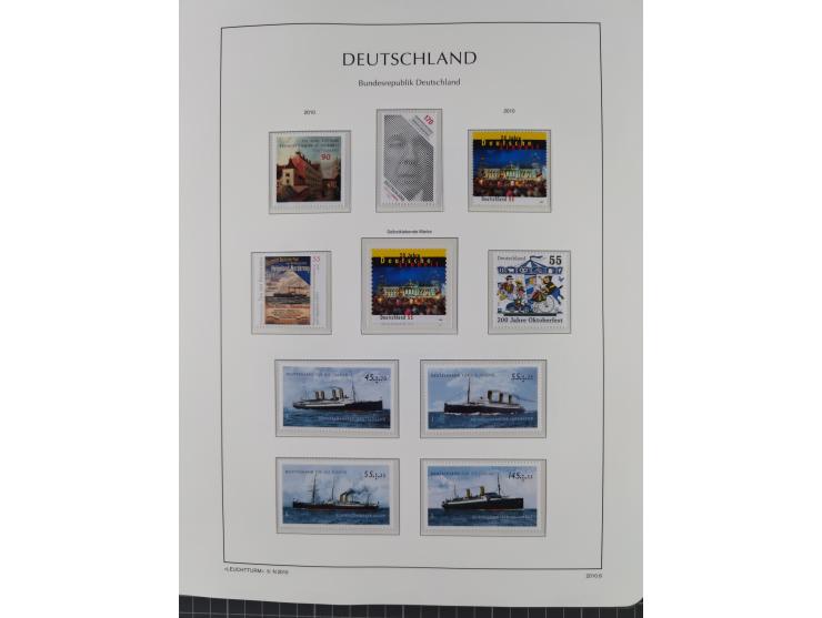 1949/2024, umfangreiche postfrische und zusätzlich teils gestempelte Sammlung in über 100 Vordruckalben und hunderten losen B