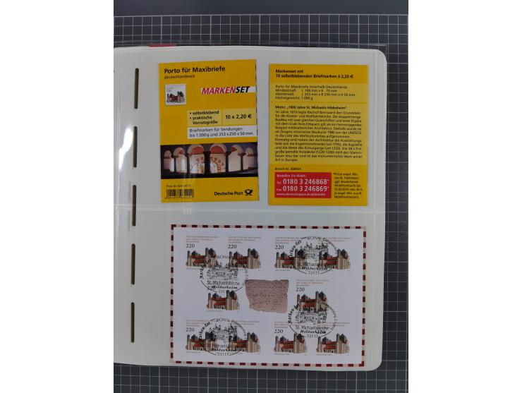 1949/2024, umfangreiche postfrische und zusätzlich teils gestempelte Sammlung in über 100 Vordruckalben und hunderten losen B