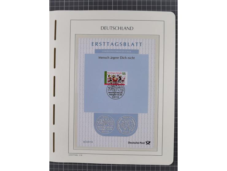 1949/2024, umfangreiche postfrische und zusätzlich teils gestempelte Sammlung in über 100 Vordruckalben und hunderten losen B