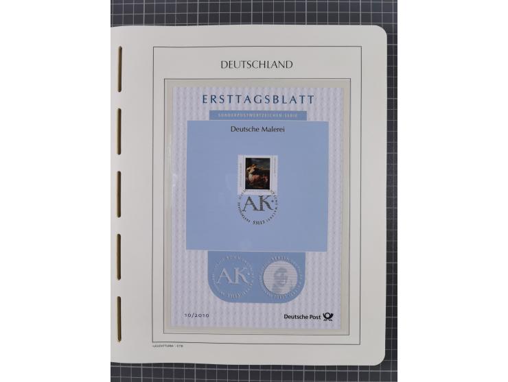 1949/2024, umfangreiche postfrische und zusätzlich teils gestempelte Sammlung in über 100 Vordruckalben und hunderten losen B