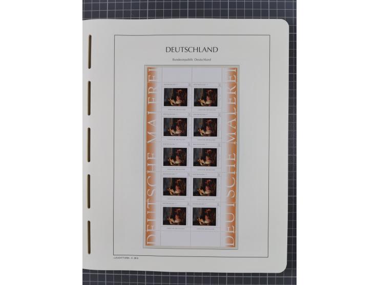 1949/2024, umfangreiche postfrische und zusätzlich teils gestempelte Sammlung in über 100 Vordruckalben und hunderten losen B