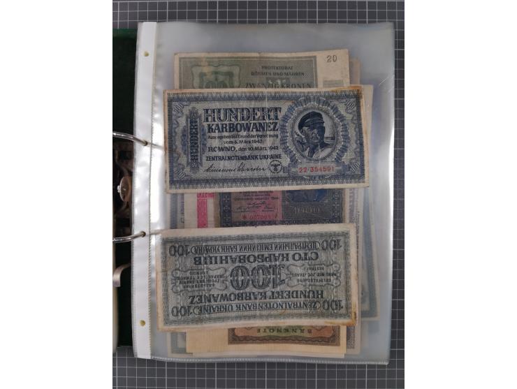 ALLE WELT: 1898/1984 ca., über 300 Banknoten, u.a Deutsches Reich, sowie Notgeld, II-III