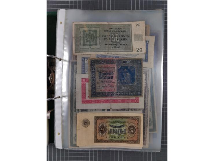 ALLE WELT: 1898/1984 ca., über 300 Banknoten, u.a Deutsches Reich, sowie Notgeld, II-III
