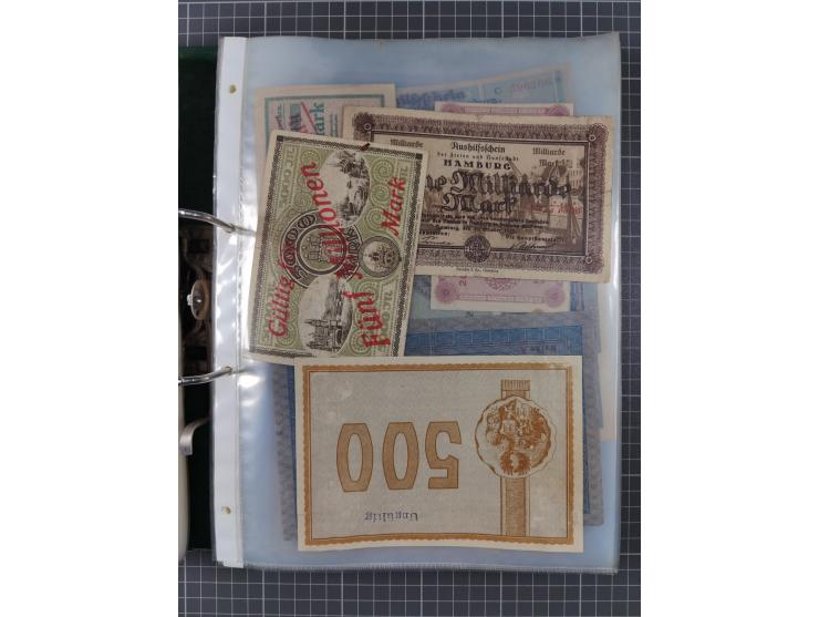 ALLE WELT: 1898/1984 ca., über 300 Banknoten, u.a Deutsches Reich, sowie Notgeld, II-III