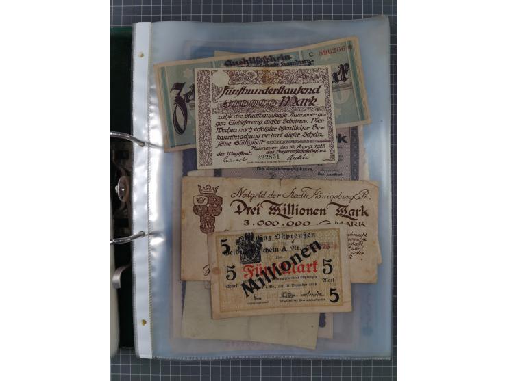 ALLE WELT: 1898/1984 ca., über 300 Banknoten, u.a Deutsches Reich, sowie Notgeld, II-III