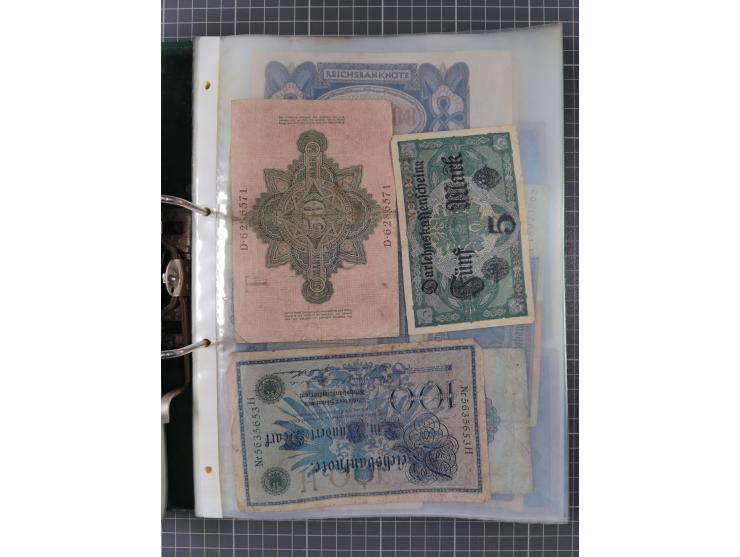 ALLE WELT: 1898/1984 ca., über 300 Banknoten, u.a Deutsches Reich, sowie Notgeld, II-III