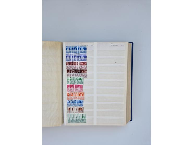 1879/1960, large mint never hinged/unused and used accumulation, including Officials, Parcel stamps and Postage Dues, plenty 