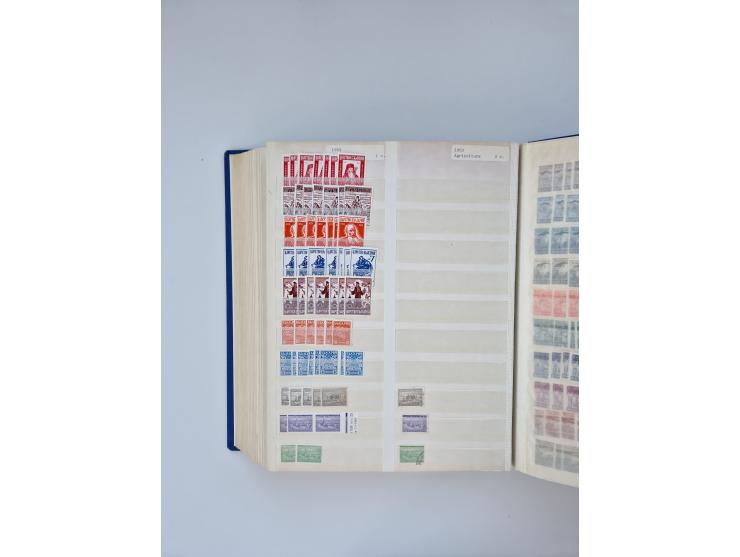 1879/1960, large mint never hinged/unused and used accumulation, including Officials, Parcel stamps and Postage Dues, plenty 