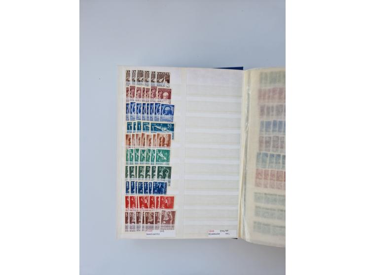 1879/1960, large mint never hinged/unused and used accumulation, including Officials, Parcel stamps and Postage Dues, plenty 