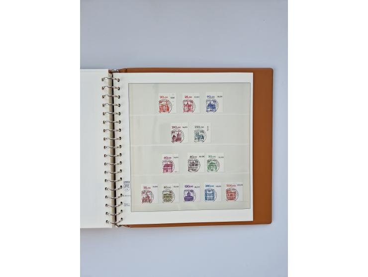 1951/2023, reichhaltiger postfrischer/ungebrauchter und gestempelter Sammlungsbestand mit Viererblocks, Bogenecken, Oberrands